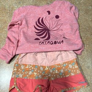 Patagonia size 3t rashguard set in perfect condition
